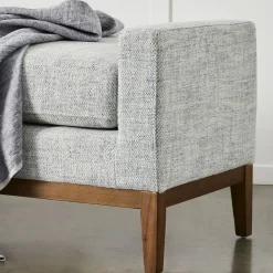 Provincial Home Living Ottomans + Benches></noscript>Lars Bench